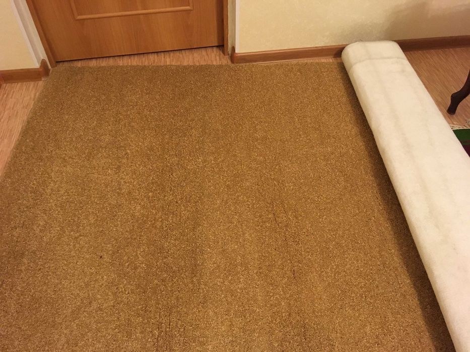 продам ковролан новый