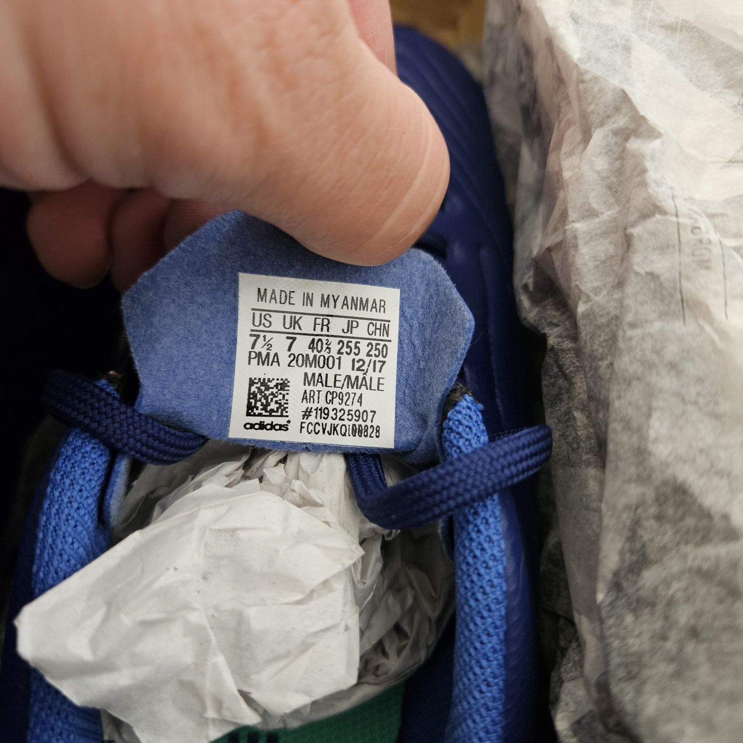 Adidas predator TF 18,4 нови, номер40 2/3