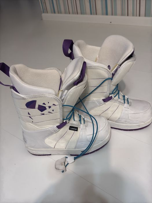 Vand boots snowboard dama marime 36