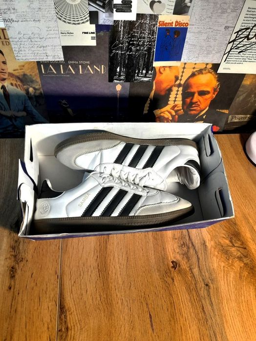 Erkaklar oyoqkiymi krasovka, zal uchun oyoq kiyim