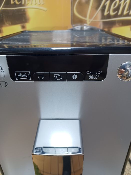Продавам кафемашина Melitta Caffeo Solo