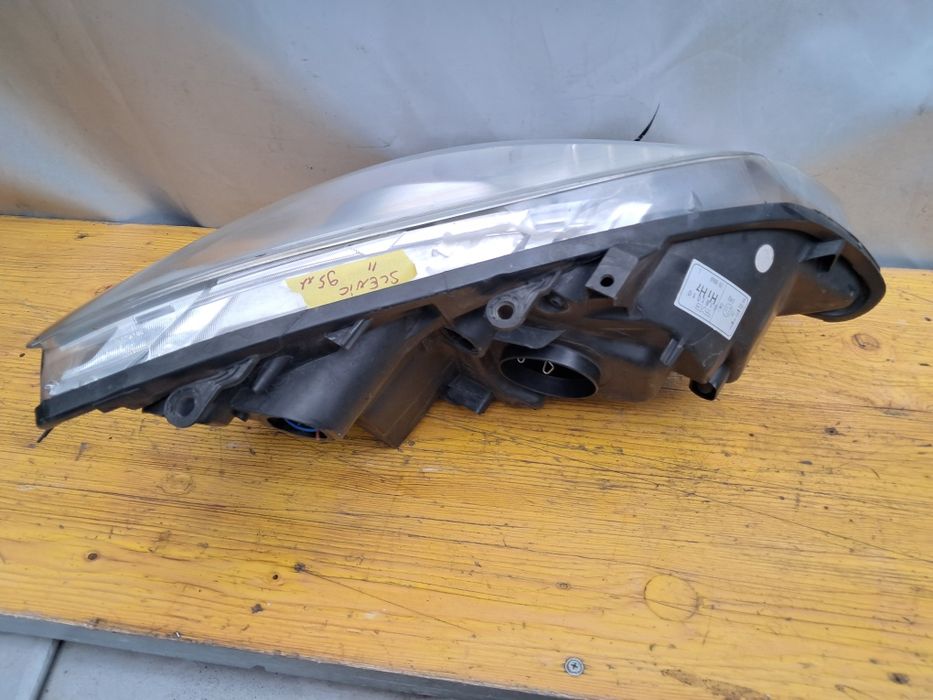 Фар рено сеник Renault Senic