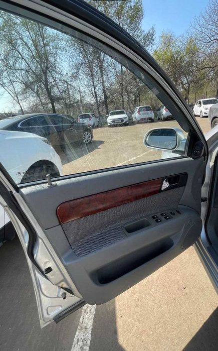 Lacetti 1.8 мотор, 2011 автомат. Краски нет! Чистая.