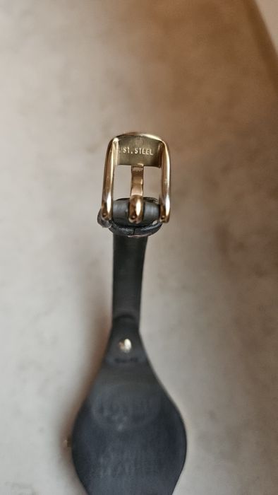 Часовник Fossil ES2830