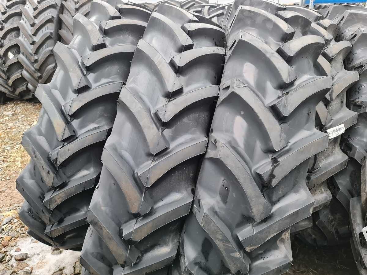 Anvelope noi PETLAS 14.00-38 10 pliuri cauciucuri tractor U650 spate