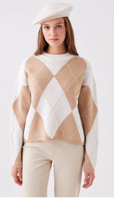 Дамски модерен пуловер