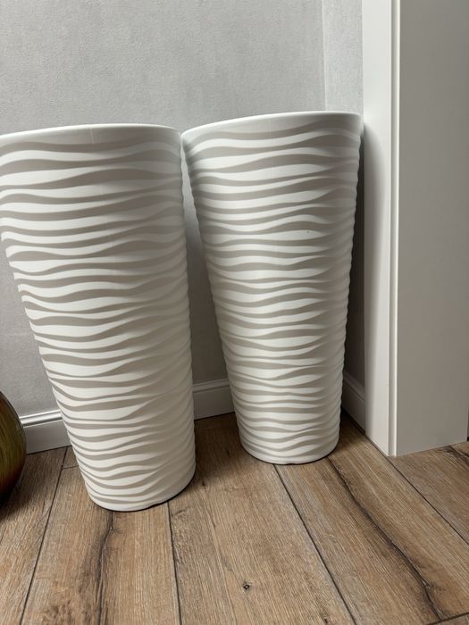 Продам горшок для цыетов