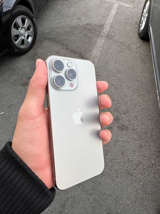 iPhone 15 pro max Ideal