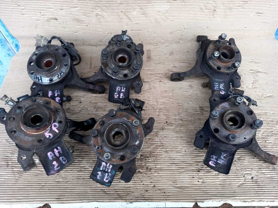 Opel Astra H Zafira B, fuzeta completa cu rulment si senzor ABS