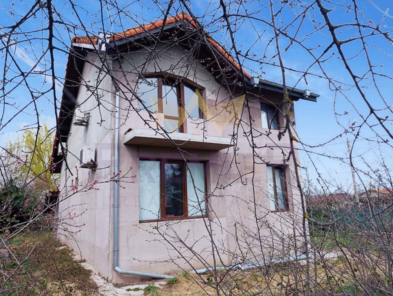 Къща - Варна - м-т Боровец - юг