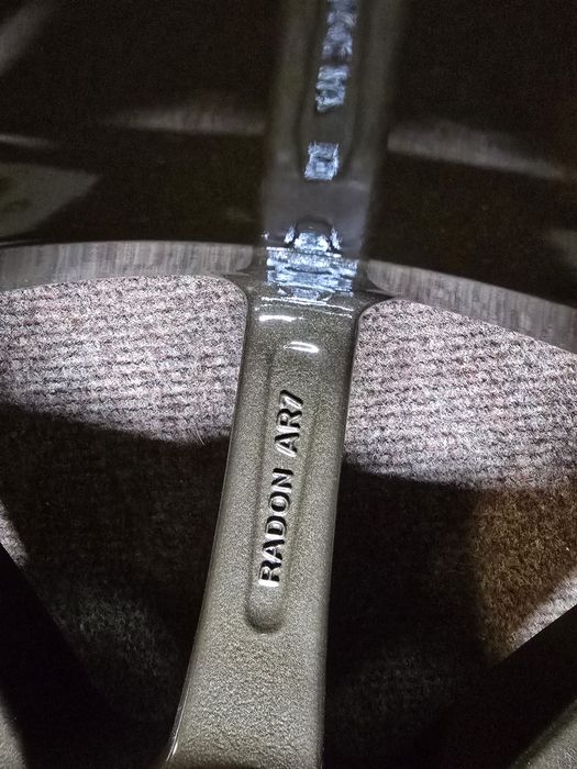 Jante 4x100 AEZ Radon