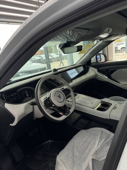 Voyah Free 318 restyling ful pazitsiya nalichi est