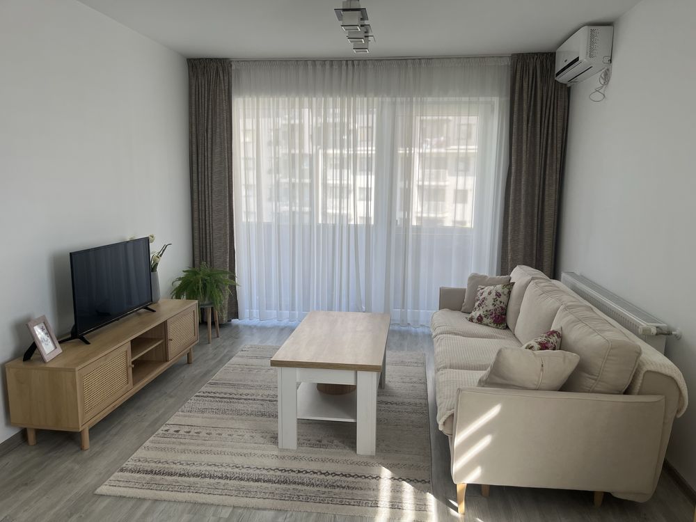 Vand apartament 2 camere