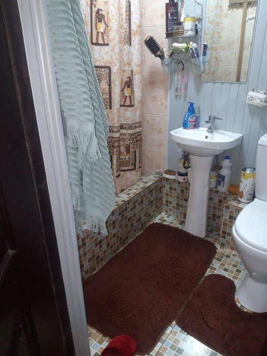 Продаётся квартира 2/1/4 Яшнаобад (дубовый)