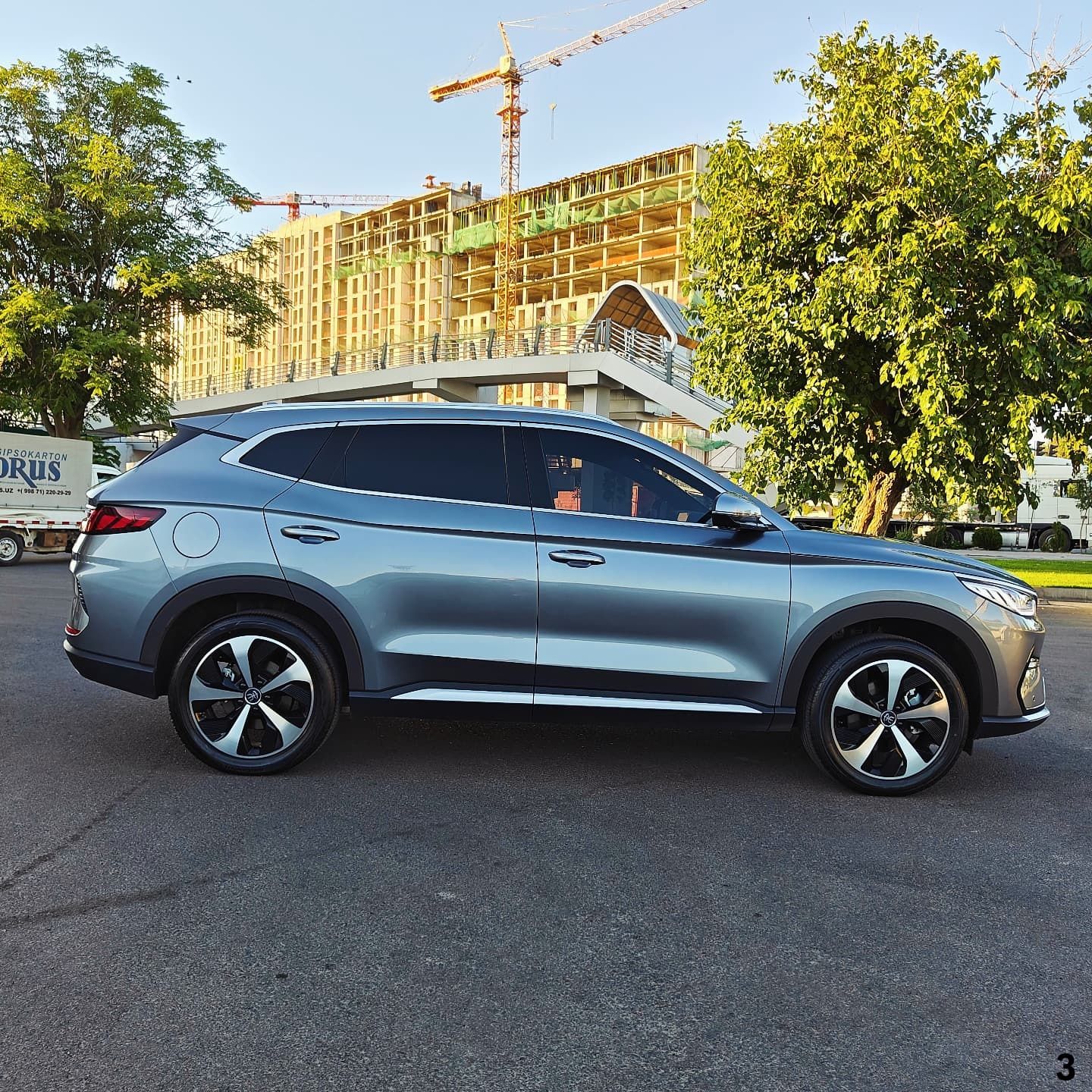 BYD Song Plus EV, 2023, в идеальном состоянии