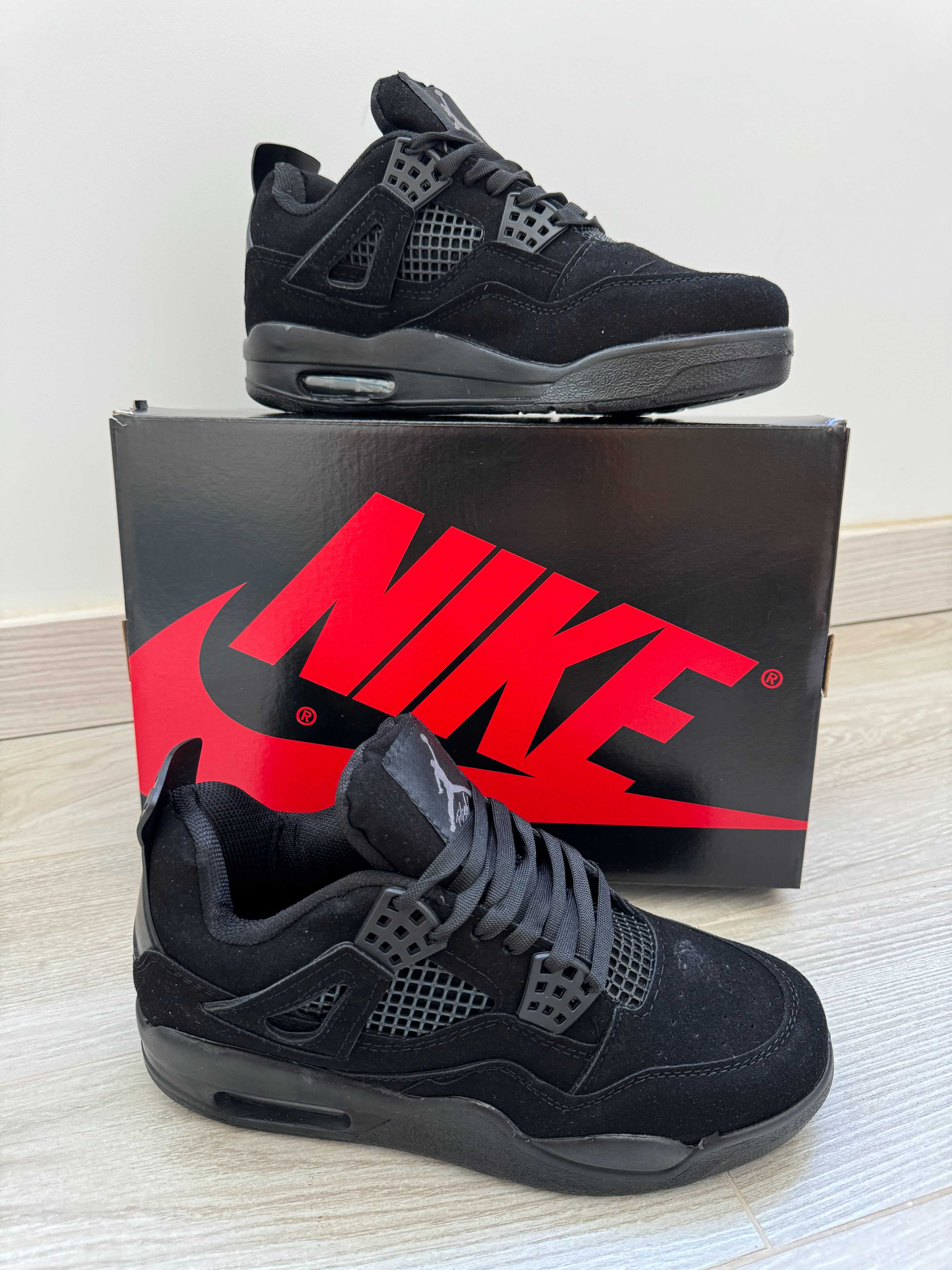 Adidasi AIR JORDAN 4 Black Cat, Produs Nou NIKE - Full Box