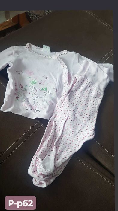 Екипи за момиченца