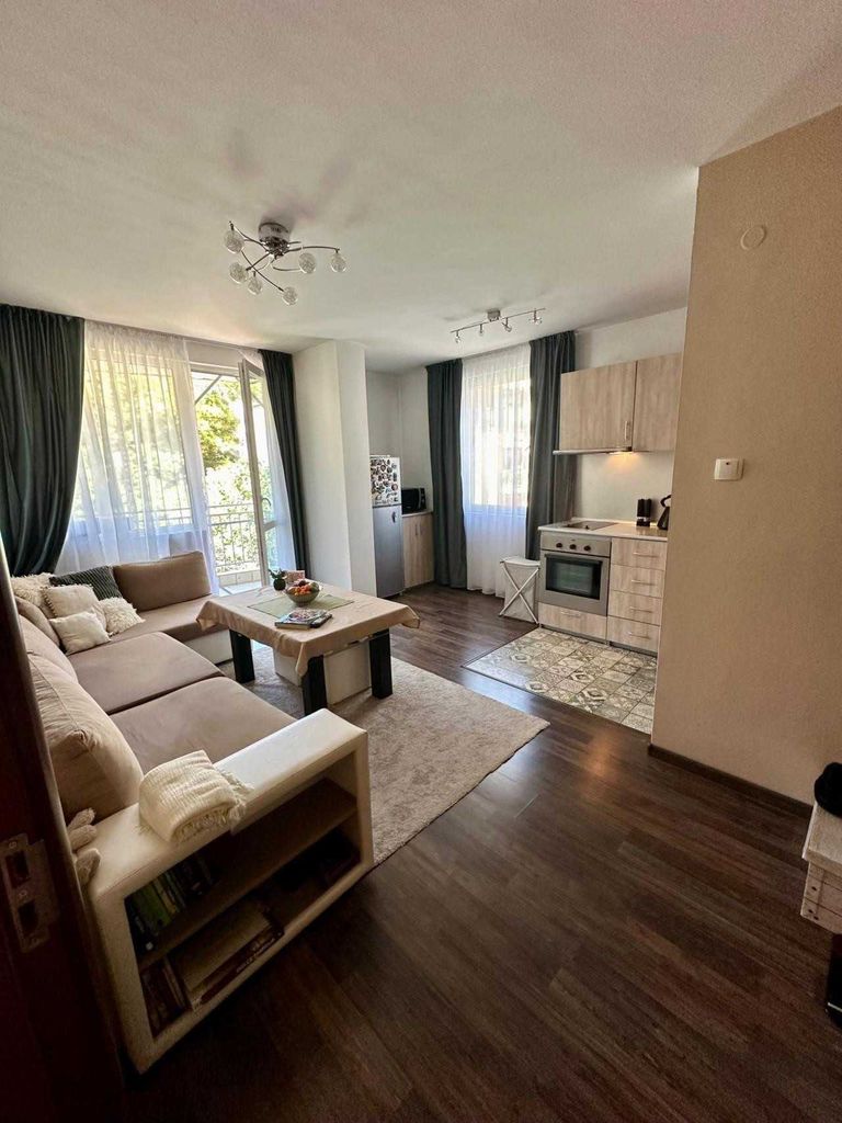 Продава се Двустаен апартамент в Пловдив, Център - 65 кв.м за 1800 €/кв.м - Снимка #3