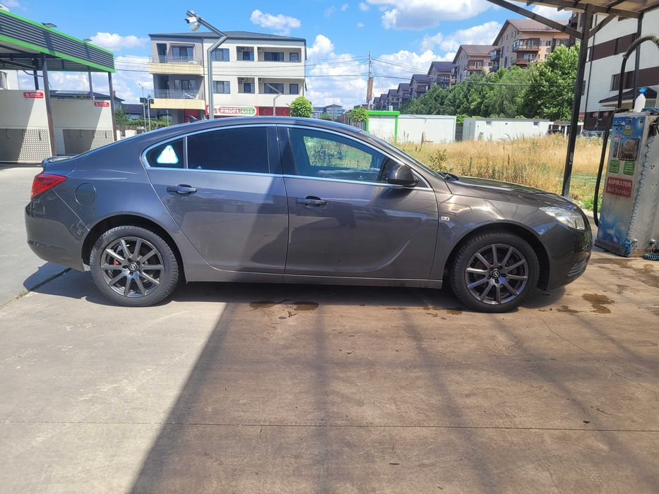 Opel Insignia 2010 2.0 163cp Hatchback