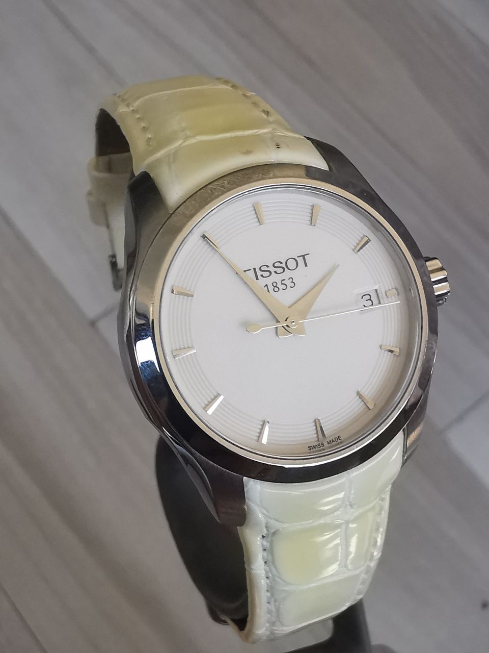 Ceas Tissot Couturier - Quartz 34 mm - Ca nou!