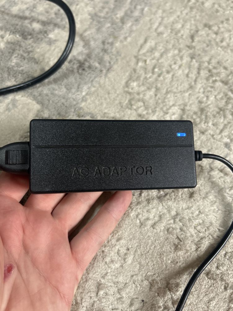 Pos моноблог i3 64/8 торг есть .