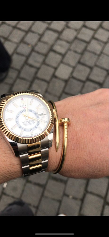 Rolex sky dweller