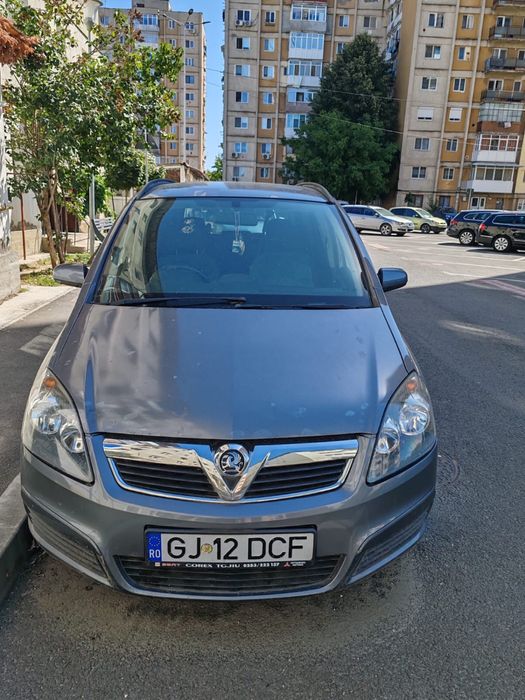 Vauxhall Zafira b 1.9 tdi volan dreapta