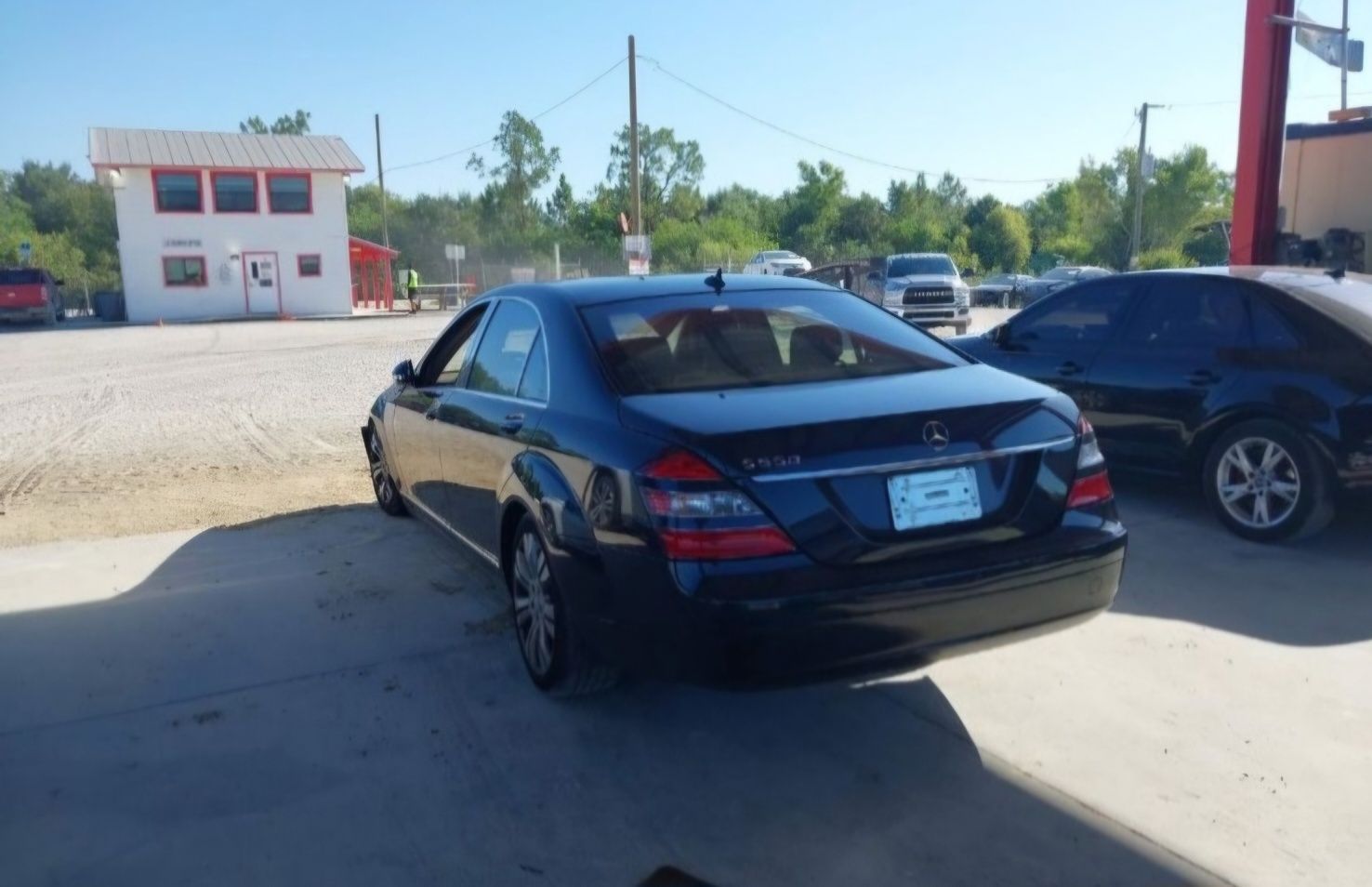 W221 Мерцедес S 500
