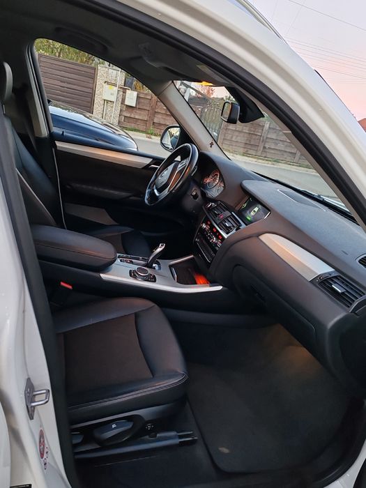 BMW X3 xDRIVE 2.0D AUT xline