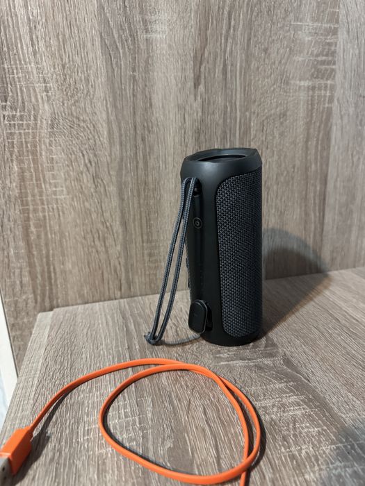 Boxa JBL flip essential 2
