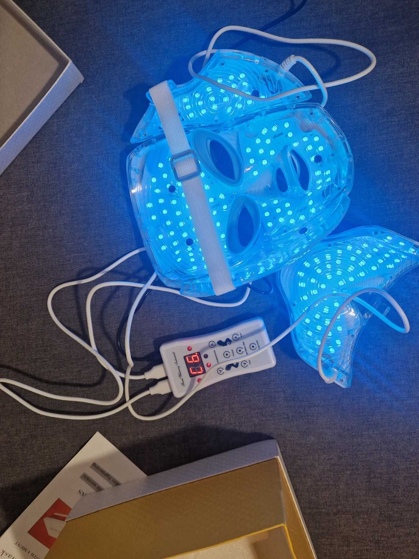 LED маската за лице и шия предлага терапия за кожни заболявания 7 в 1