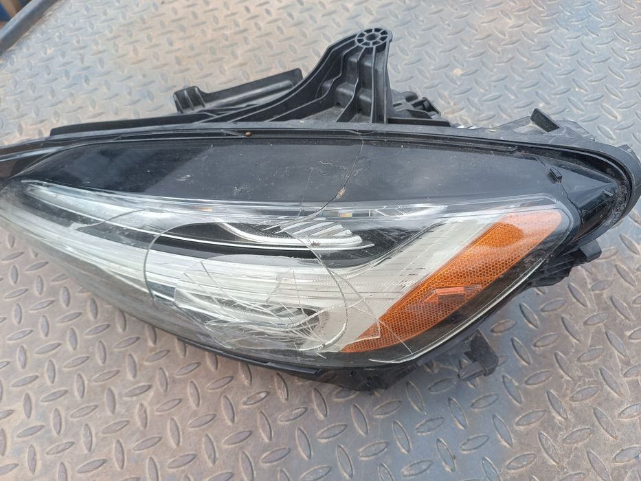 Far stânga full led Volvo S60 v60 2018 2025 spart