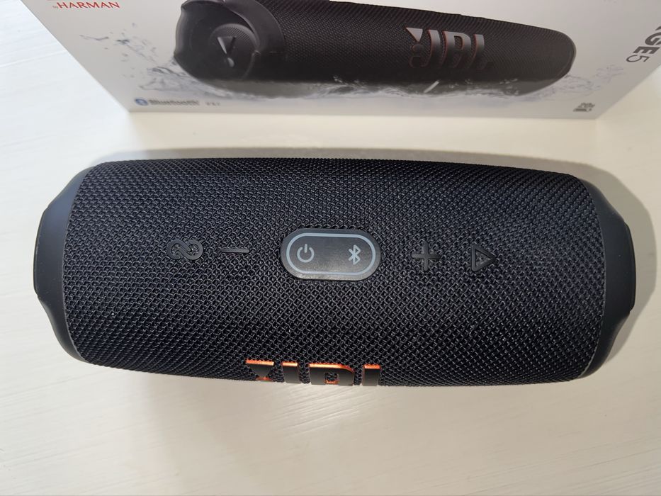 Преносима Тонколона JBL Charge 5