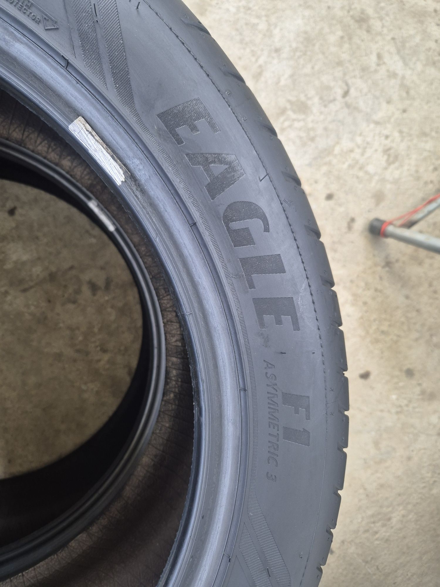 Set anvelope  Goodyear Eagle F1 255/45 R19