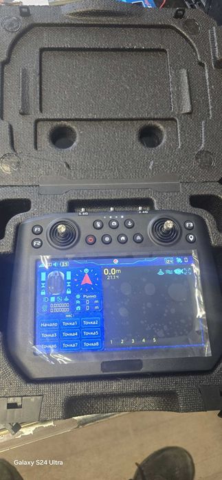Лодка за захранка със сонар Toslon520.GPS -10000Т,камера с лебедка