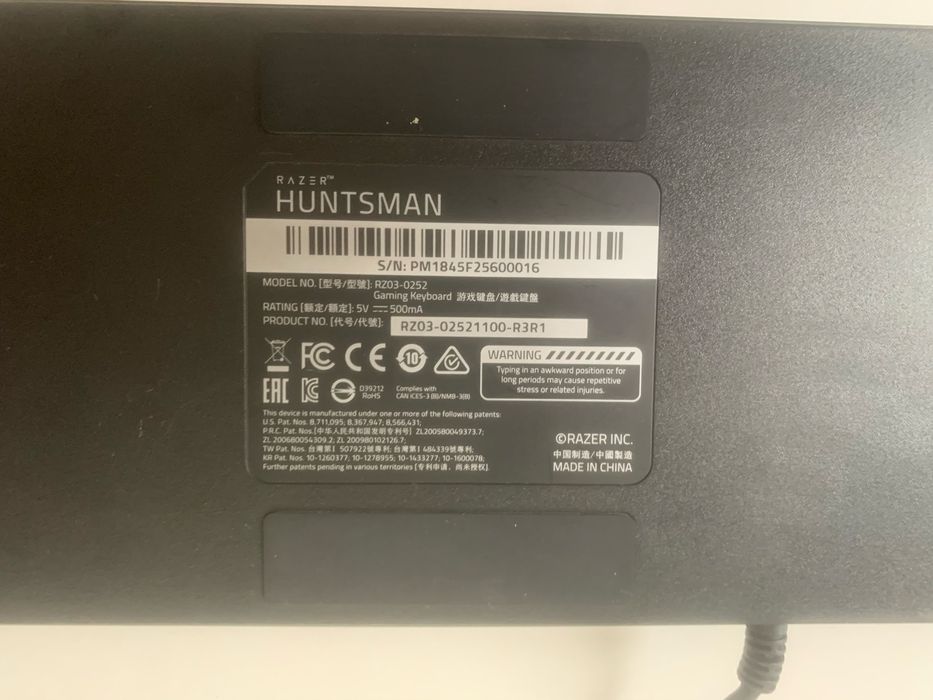 продам механическую клавиатуру Razer