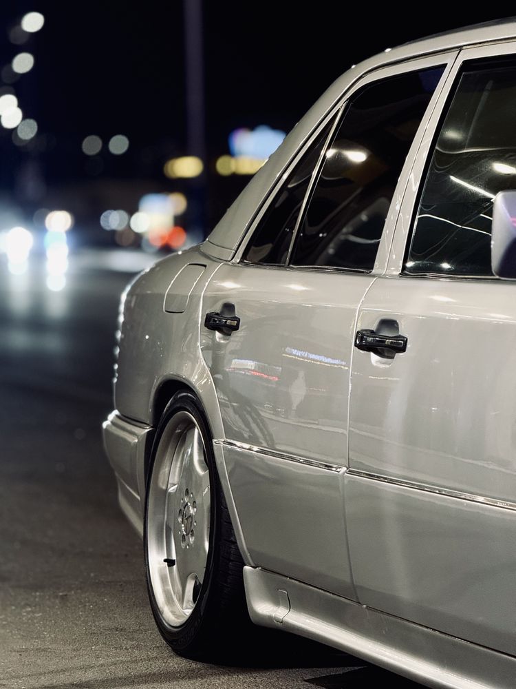 Mercedes benz w124 e320