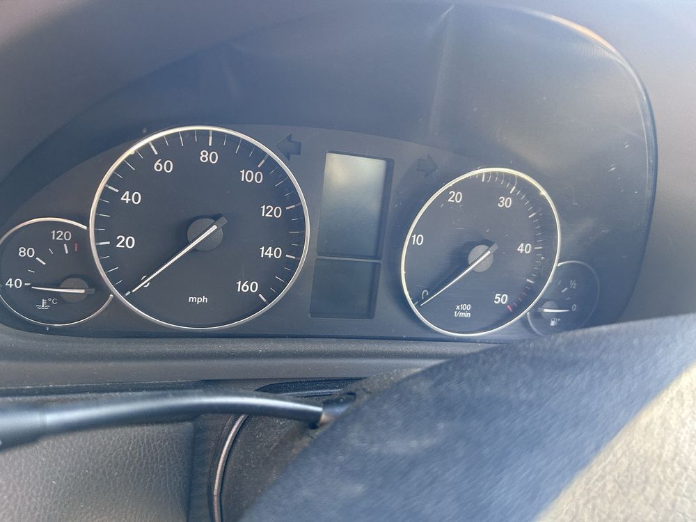 Mercedes c class 2.2 navigatie volan capota usa interior bara haion