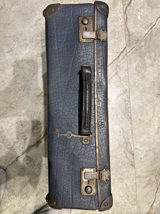 Стар куфар,антика,цена 20 лв.