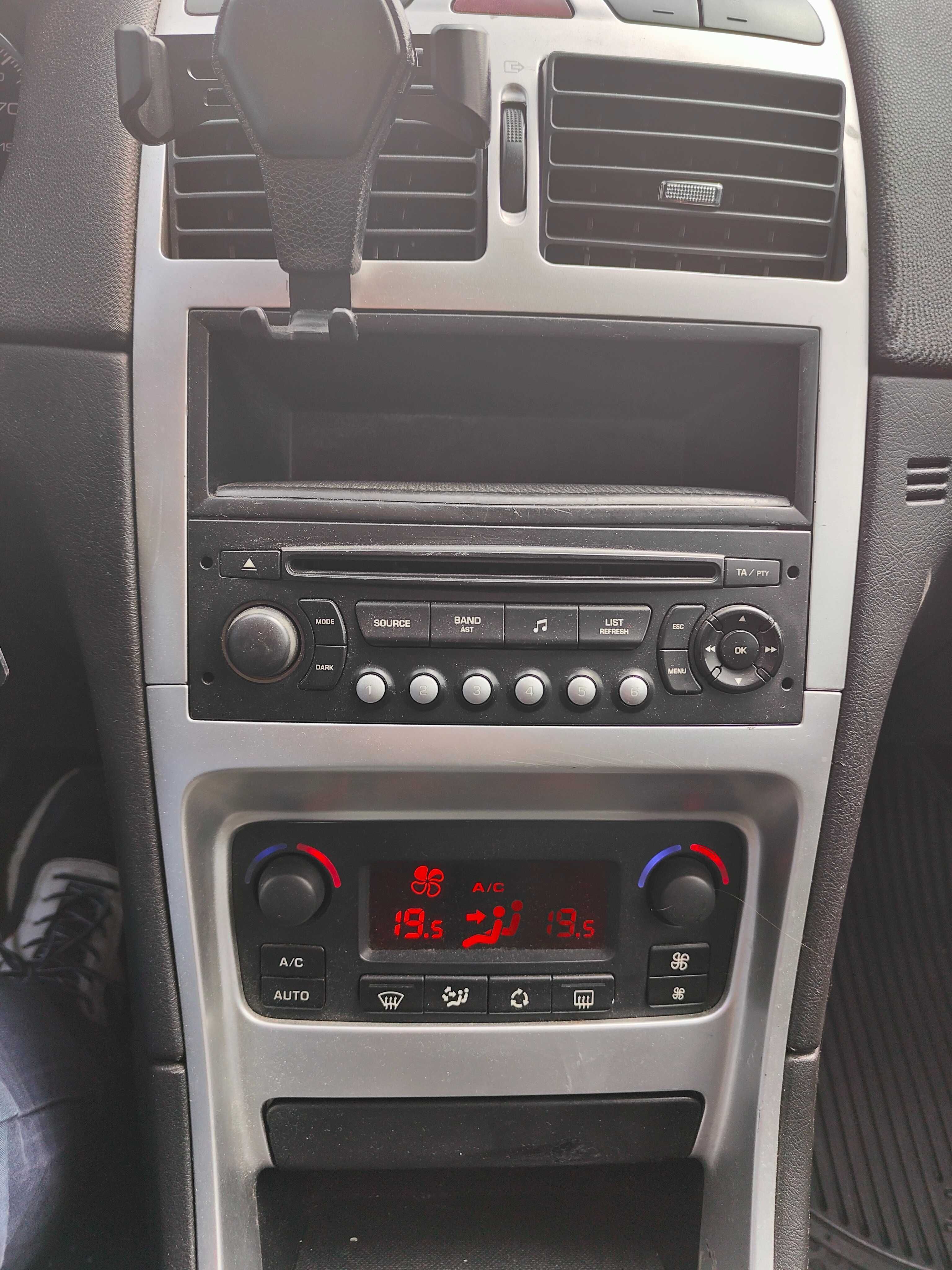Peugeot 307 facelift