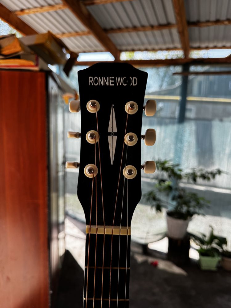 Гитара Ronnie wood