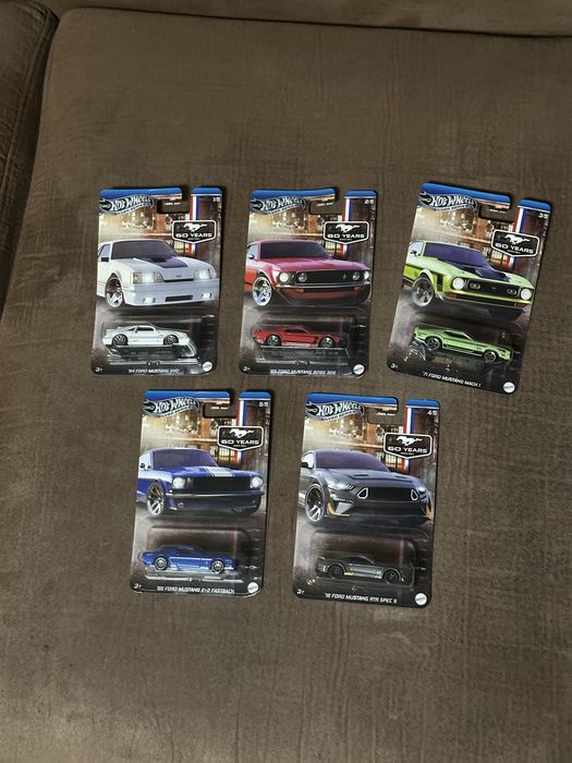 Hot wheels колички на добра цена