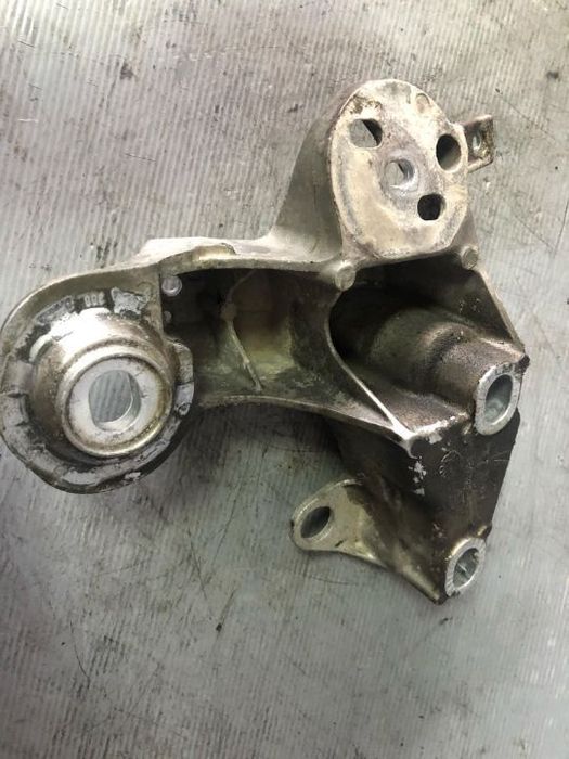 suport bara stabilizatoare 3.0 tdi audi a4 b7