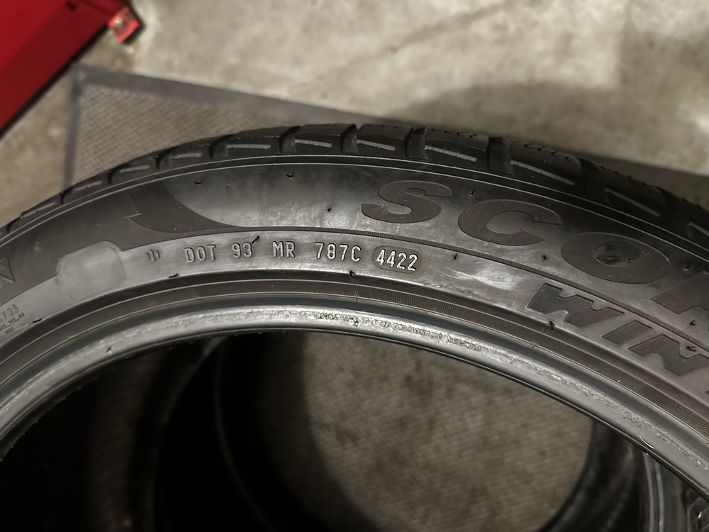 315/35 R21 111V XL RSC - Pirelli Scorpion Winter M+S Oferta