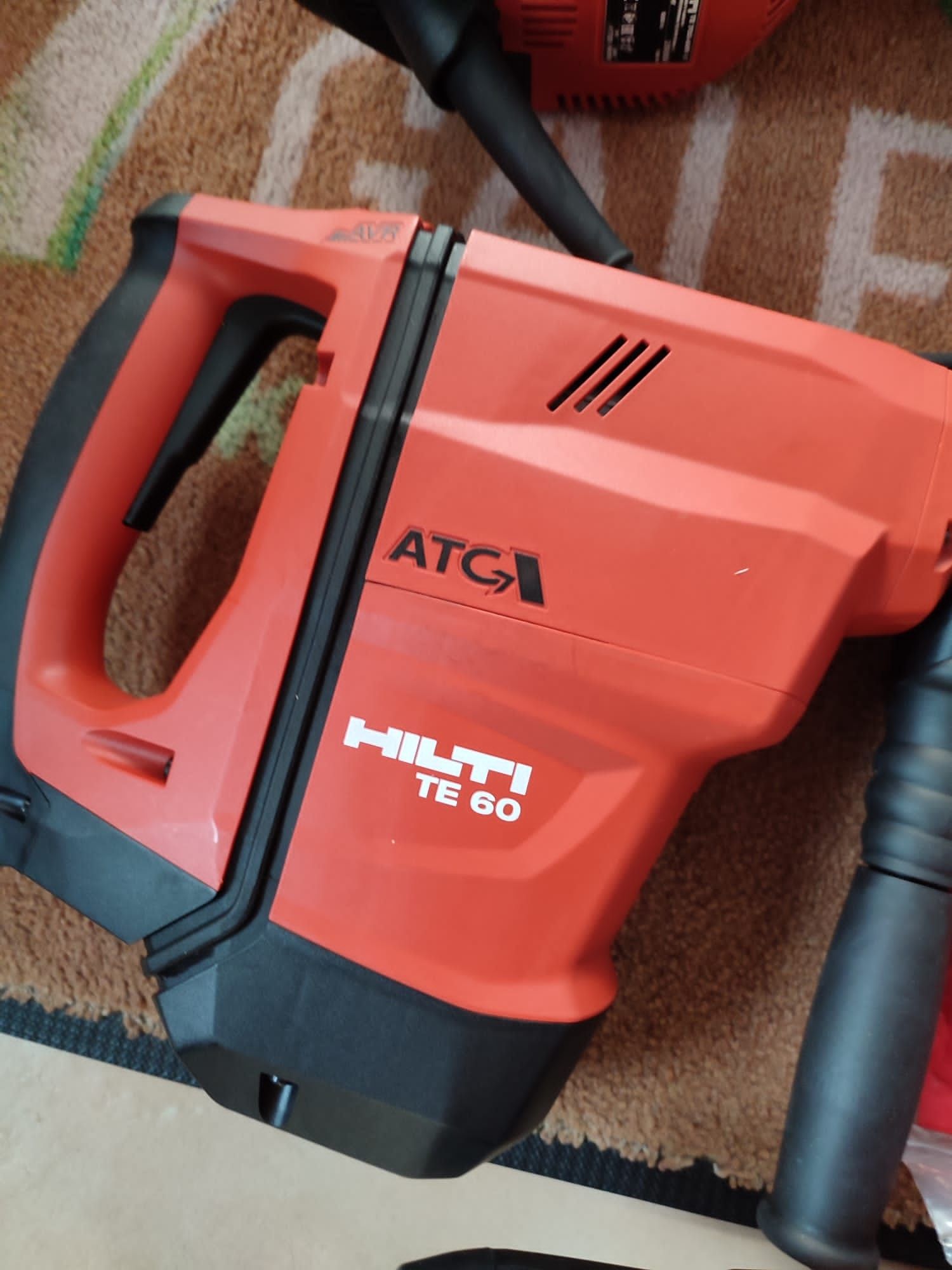 Hilti rotopercutor demolator nou