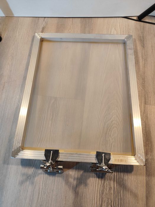 Rama aluminiu serigrafie cu panza, neutilizata + cleme de prindere