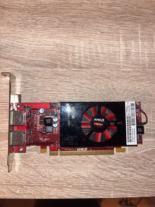 Placa video AMD FirePro W2100 2GB DDR3