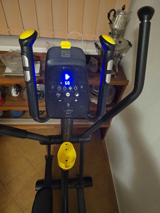 Bicicletă eliptică 500 conectată