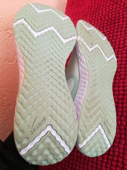 Adidași Nike nr 39 dama