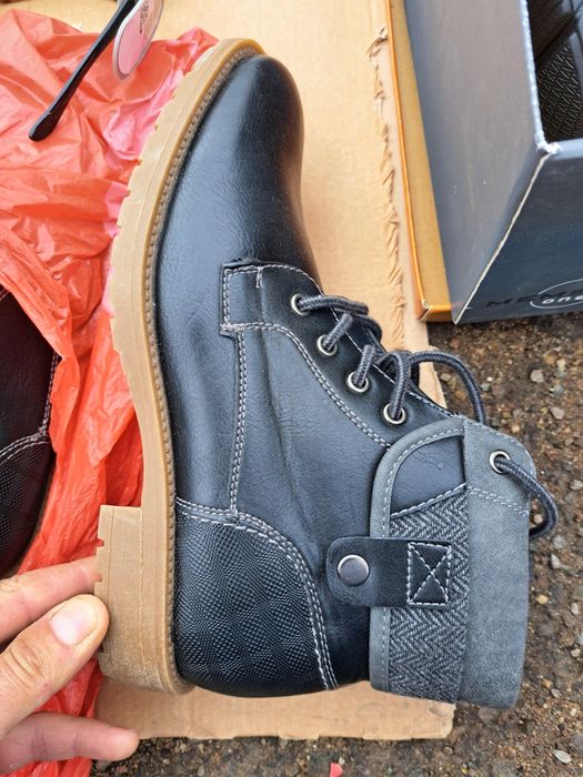 Incălțăminte bărbați